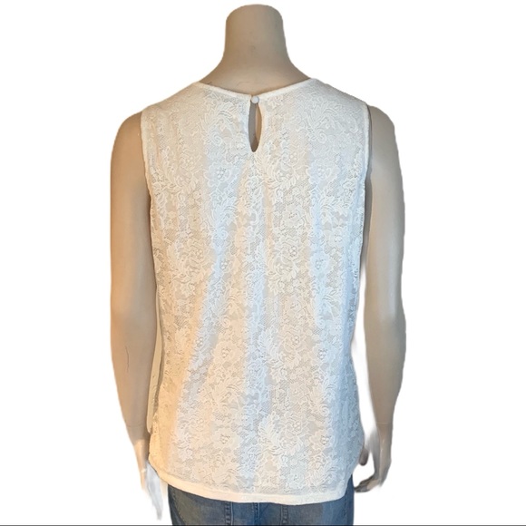 3/$30 Kenneth Cole White Lace Sleeveless Top Sz L - Picture 2 of 8